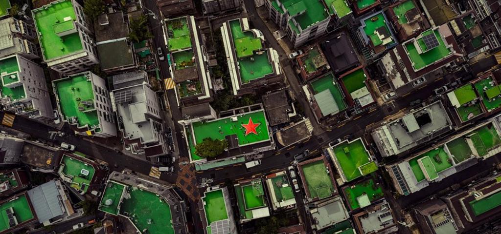 Ταράτσες μετατρέπονται σε πλατείες Ταράτσες μετατρέπονται σε πλατείες